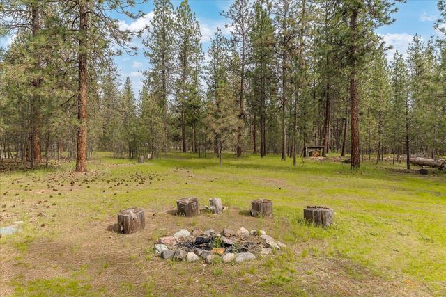 6480 Stonelodge Rd, Nine Mile Falls, WA 99026