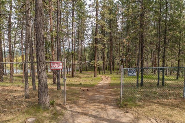 6480 Stonelodge Rd, Nine Mile Falls, WA 99026