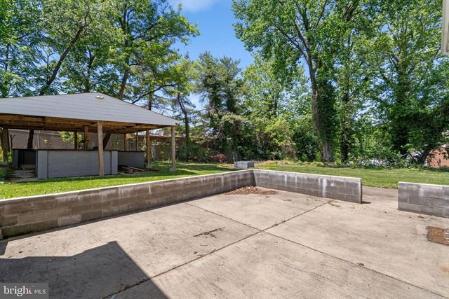 1501 PINE GROVE RD, Capitol Heights, MD 20743