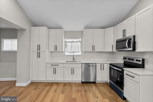 1501 PINE GROVE RD, Capitol Heights, MD 20743
