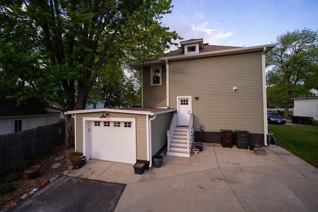 348 Merchants Avenue, Fort Atkinson, WI 53538