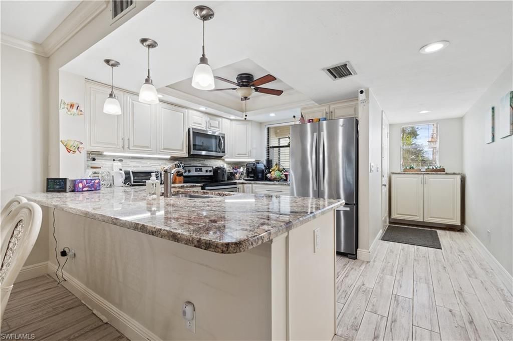 15041 Paddle Creek DR 102, FORT MYERS, FL 33919 — exterior