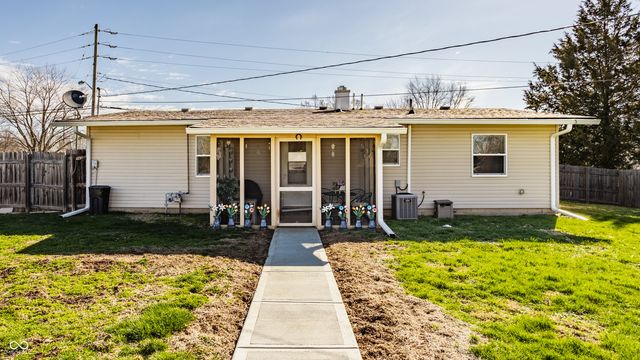 698 Indianapolis Road, Mooresville, IN 46158