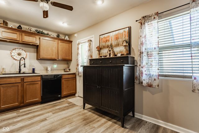 698 Indianapolis Road, Mooresville, IN 46158