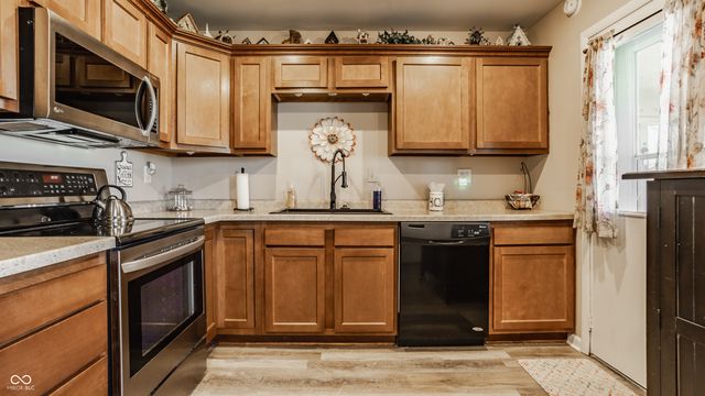 698 Indianapolis Road, Mooresville, IN 46158