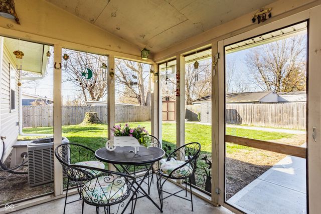 698 Indianapolis Road, Mooresville, IN 46158