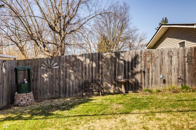 698 Indianapolis Road, Mooresville, IN 46158