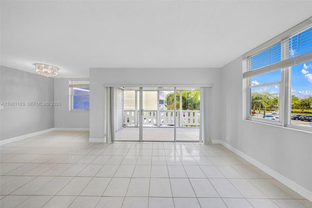 4350 Hillcrest Dr 200, Hollywood, FL 33021