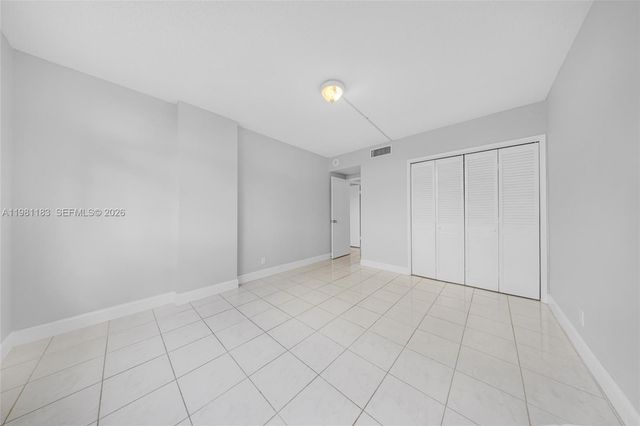 4350 Hillcrest Dr 200, Hollywood, FL 33021