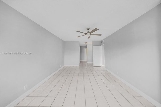 4350 Hillcrest Dr 200, Hollywood, FL 33021