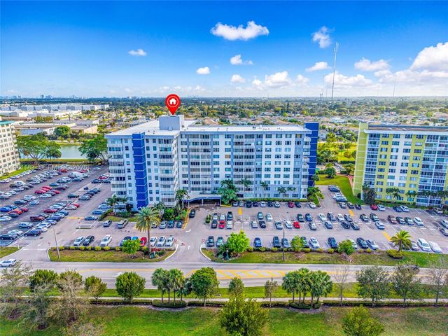 4350 Hillcrest Dr 200, Hollywood, FL 33021