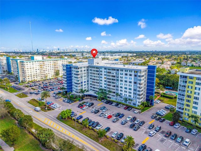 4350 Hillcrest Dr 200, Hollywood, FL 33021