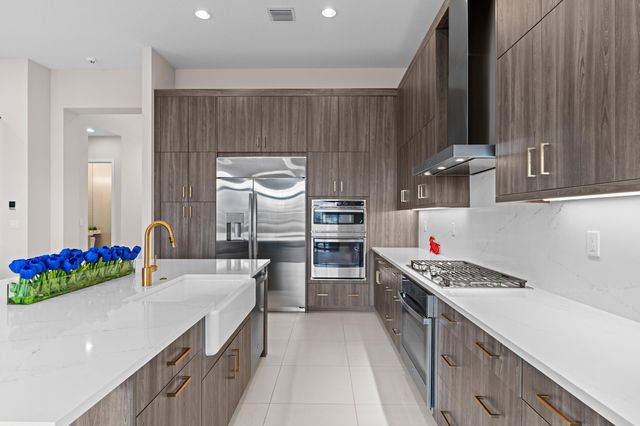 8345 Fishers Island Way, Boca Raton, FL 33434