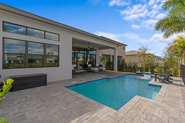 8345 Fishers Island Way, Boca Raton, FL 33434