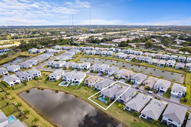 8345 Fishers Island Way, Boca Raton, FL 33434