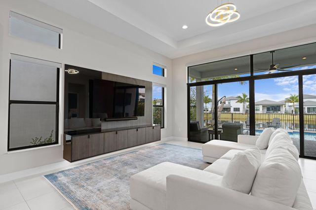 8345 Fishers Island Way, Boca Raton, FL 33434