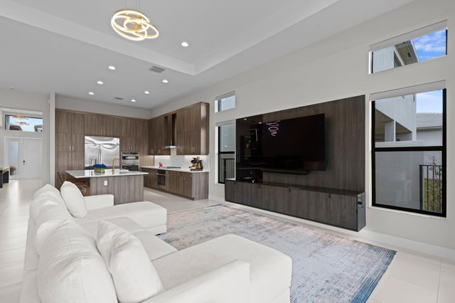 8345 Fishers Island Way, Boca Raton, FL 33434