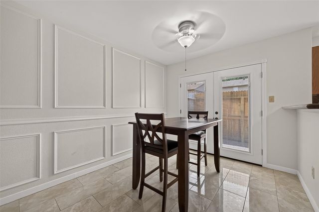 10615 Briar Forest Drive 1002, Houston, TX 77042