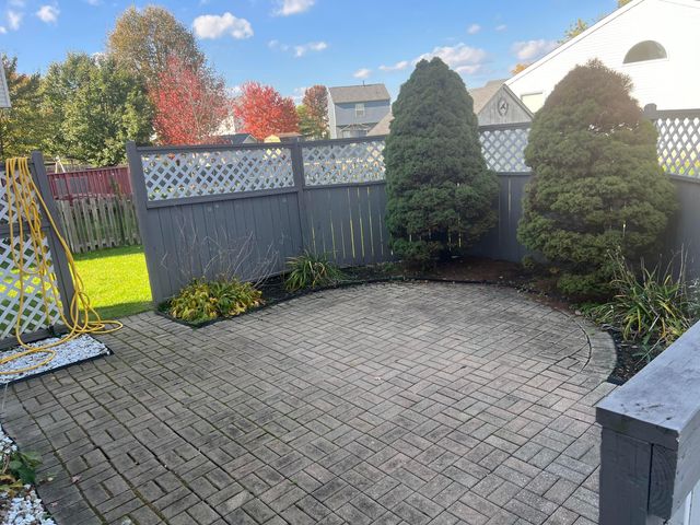 7296 Candlestone Drive, Reynoldsburg, OH 43068