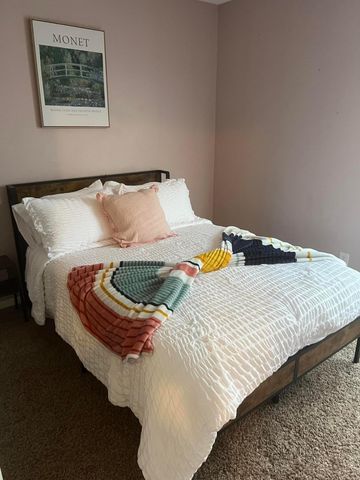 7296 Candlestone Drive, Reynoldsburg, OH 43068