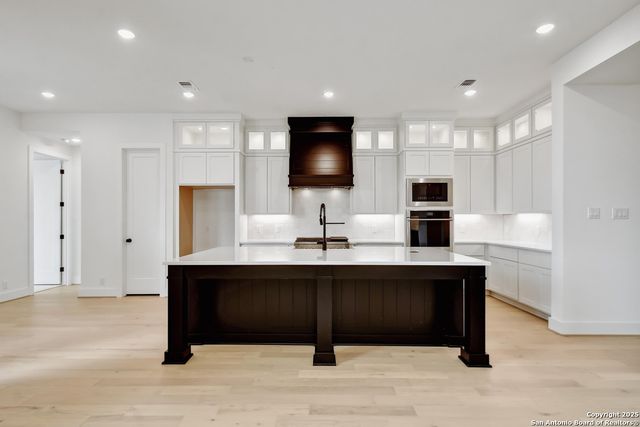 309 Dulce Vista, Boerne, TX 78006