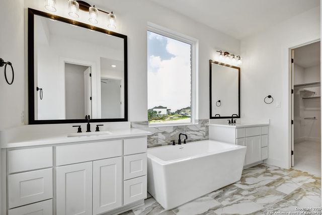 309 Dulce Vista, Boerne, TX 78006