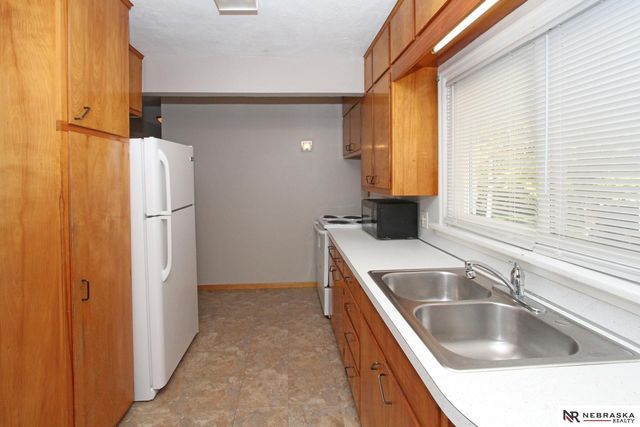 1349 Chautauqua Avenue, Lincoln, NE 68510