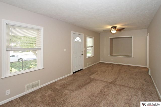 1349 Chautauqua Avenue, Lincoln, NE 68510