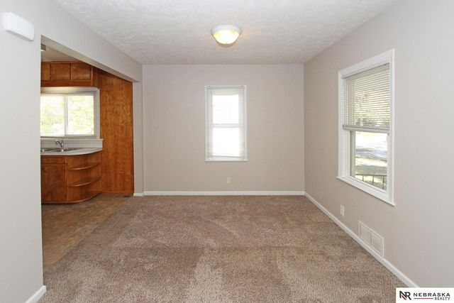 1349 Chautauqua Avenue, Lincoln, NE 68510