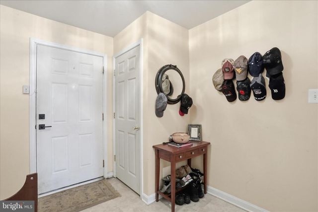 20 BRAVERY WAY, Martinsburg, WV 25405