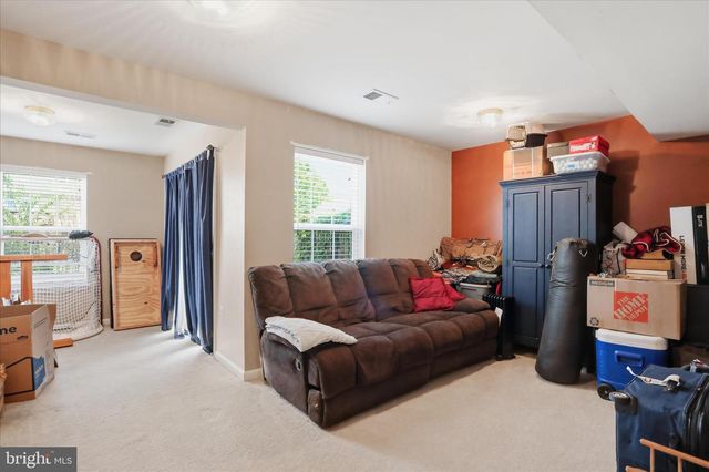 20 BRAVERY WAY, Martinsburg, WV 25405