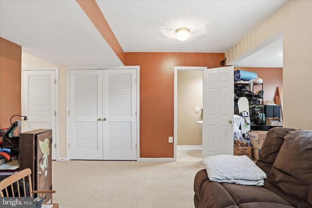 20 BRAVERY WAY, Martinsburg, WV 25405