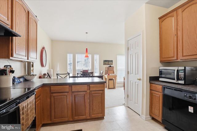 20 BRAVERY WAY, Martinsburg, WV 25405