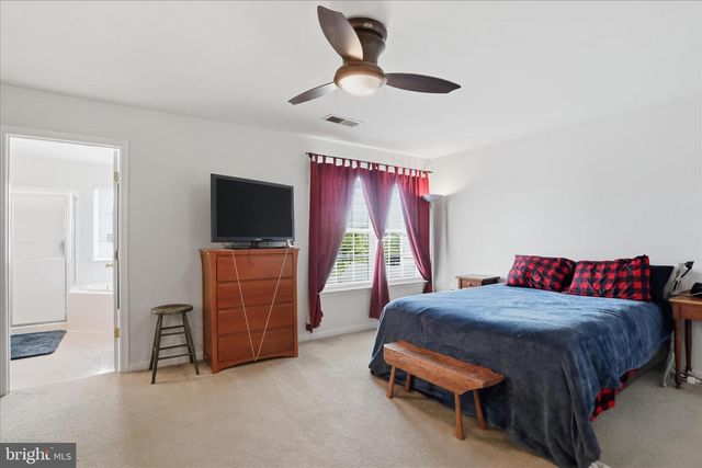 20 BRAVERY WAY, Martinsburg, WV 25405