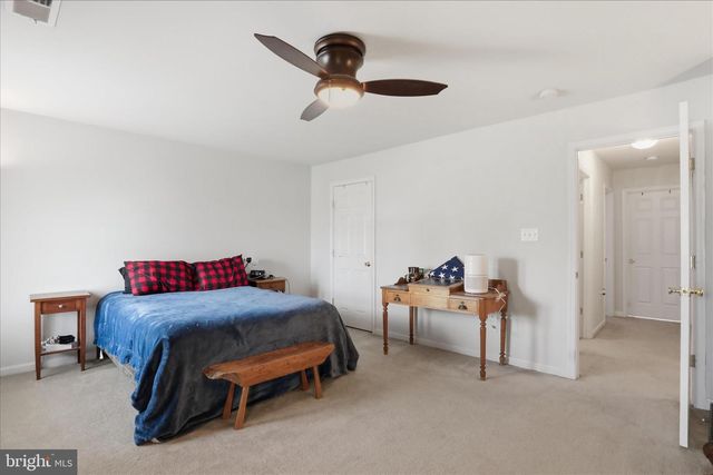 20 BRAVERY WAY, Martinsburg, WV 25405