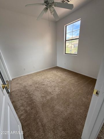 16828 S AQUA Court, Phoenix, AZ 85048