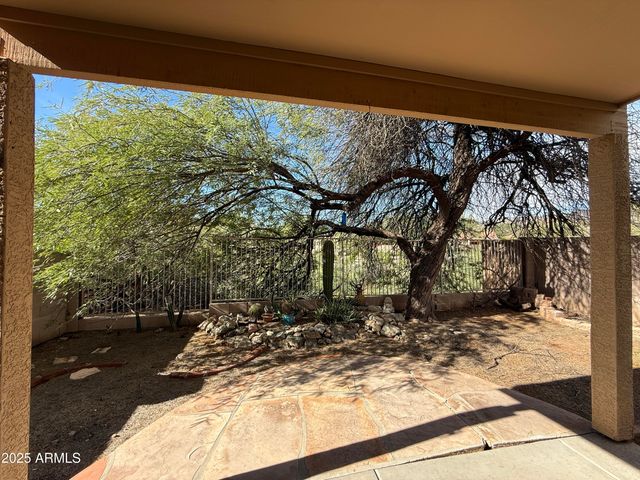 16828 S AQUA Court, Phoenix, AZ 85048