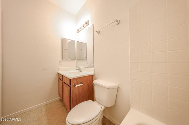 16828 S AQUA Court, Phoenix, AZ 85048