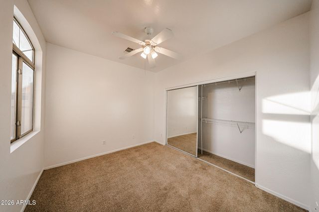 16828 S AQUA Court, Phoenix, AZ 85048