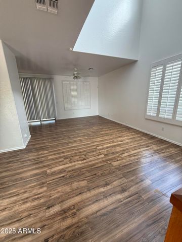 16828 S AQUA Court, Phoenix, AZ 85048