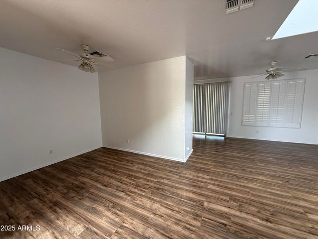 16828 S AQUA Court, Phoenix, AZ 85048