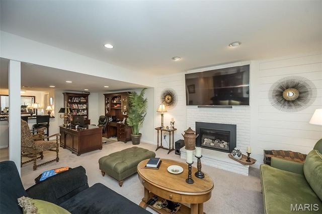 1519 Mallard Landing Court, Chesterfield, MO 63017