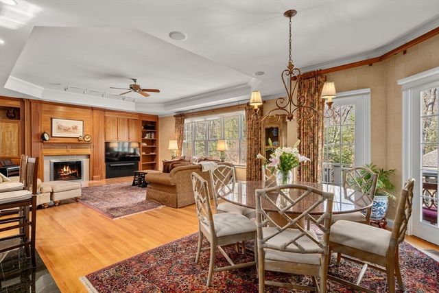 20 Cobblestone Place, Sudbury, MA 01776