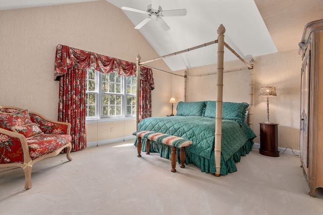 20 Cobblestone Place, Sudbury, MA 01776