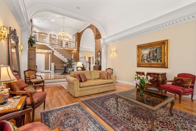 20 Cobblestone Place, Sudbury, MA 01776