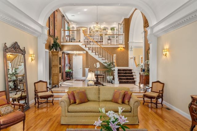 20 Cobblestone Place, Sudbury, MA 01776