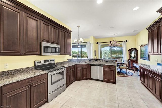 8517 Via Garibaldi CIR # 201, Estero, FL 33928