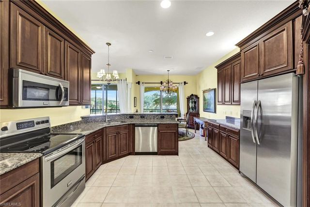 8517 Via Garibaldi CIR # 201, Estero, FL 33928