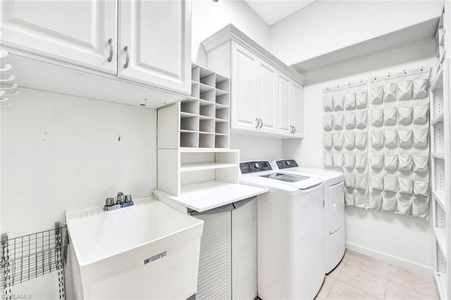 8517 Via Garibaldi CIR # 201, Estero, FL 33928