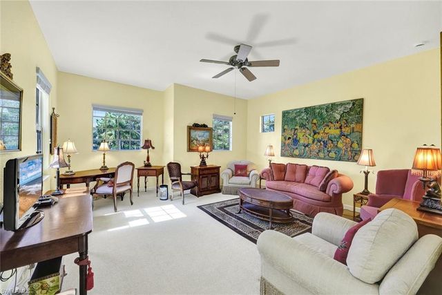 8517 Via Garibaldi CIR # 201, Estero, FL 33928